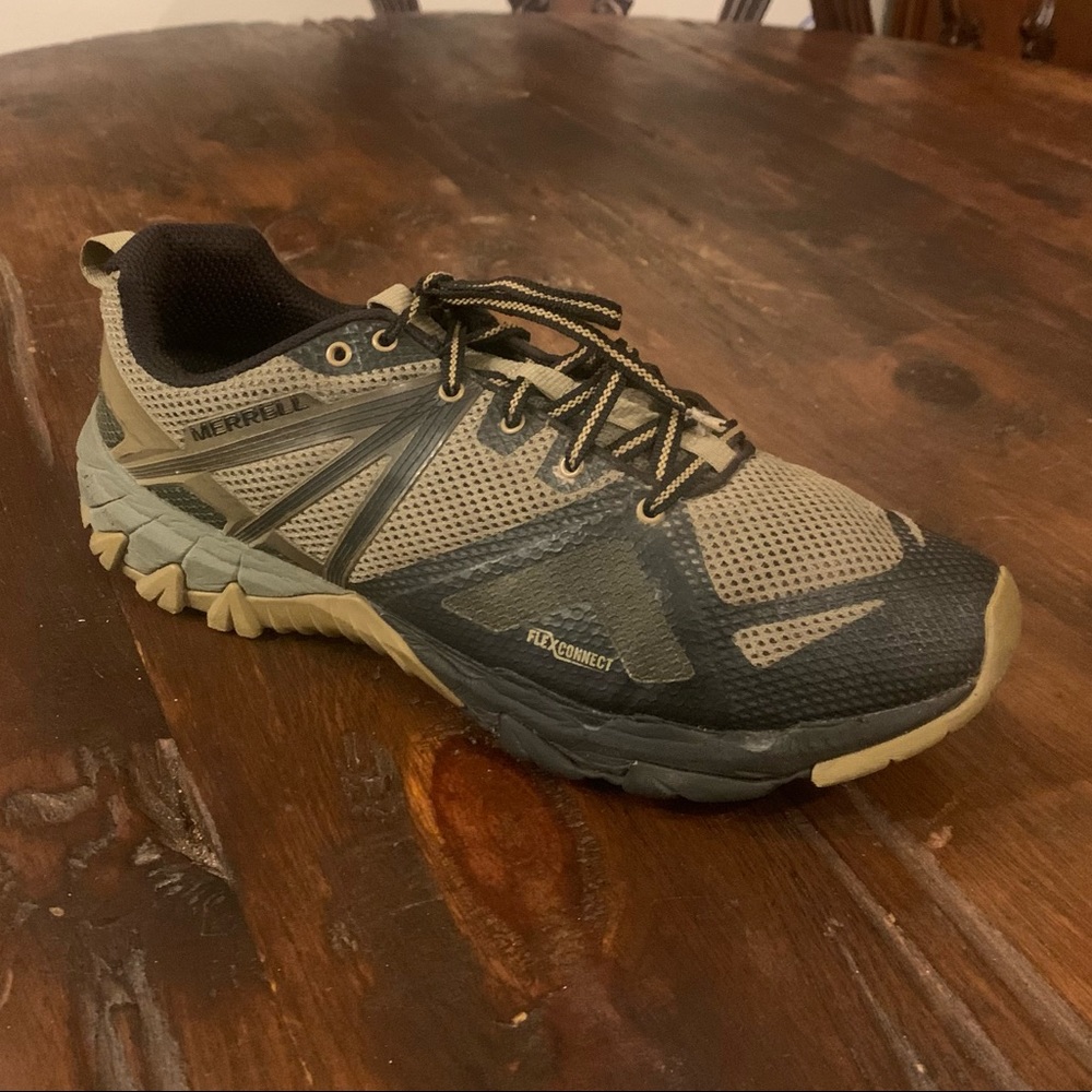 Merrill sneakers